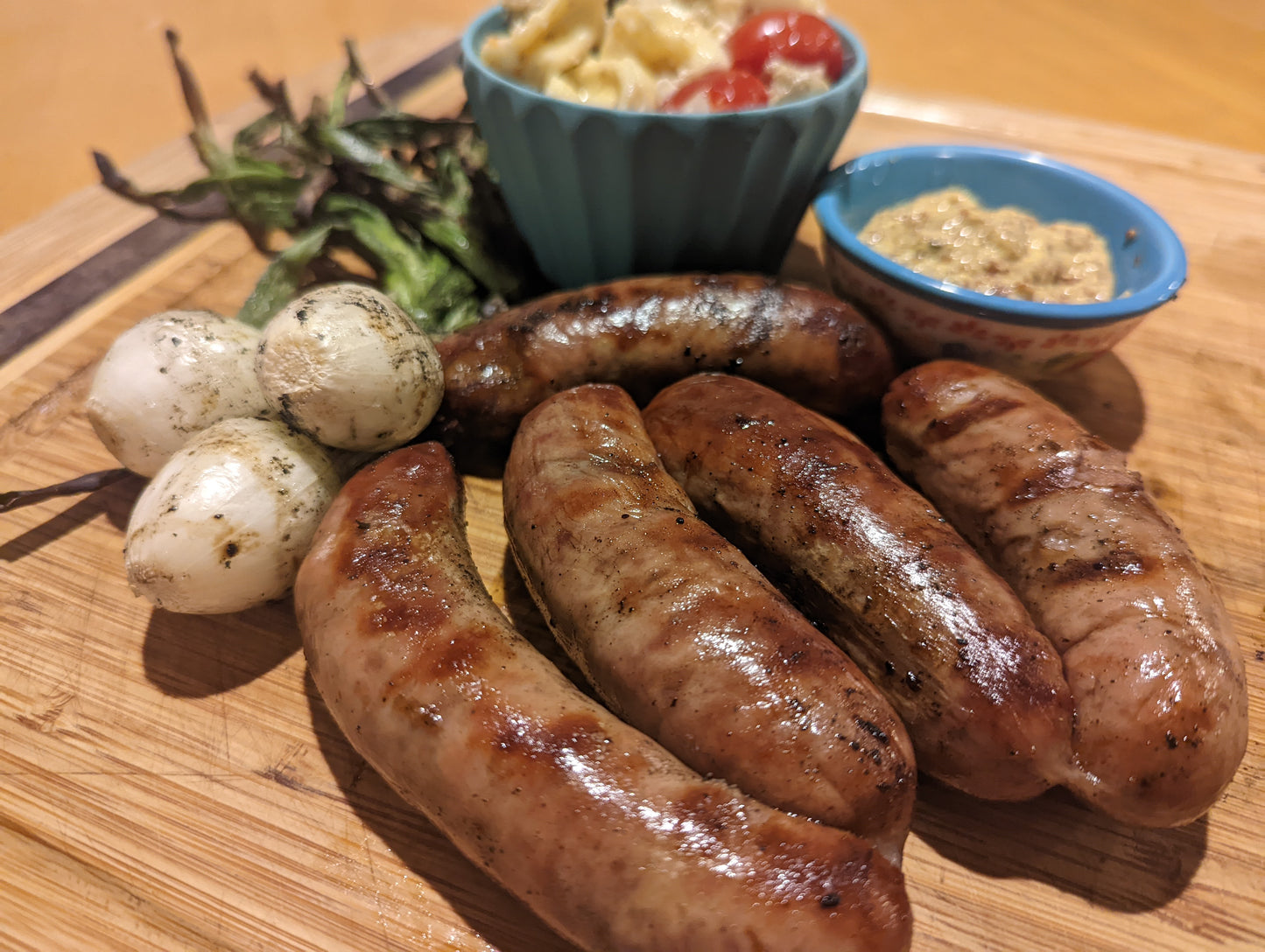 Fresh Bratwurst Links | 1 lb