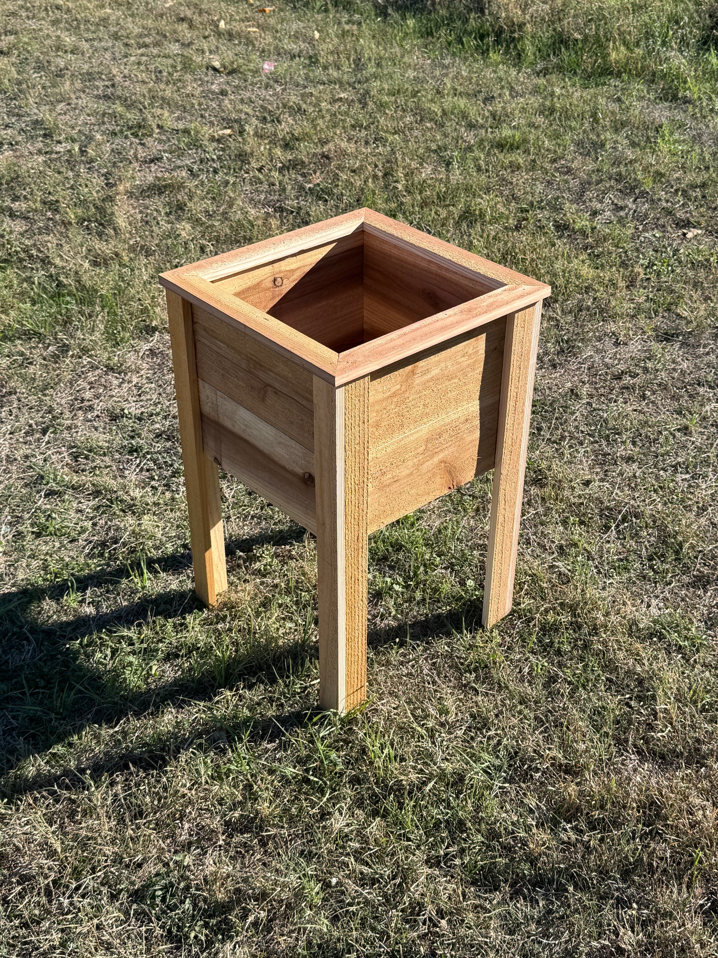 Cedar Planter Box | 15.5" x 15.5" Raised Garden Bed - 24" Tall