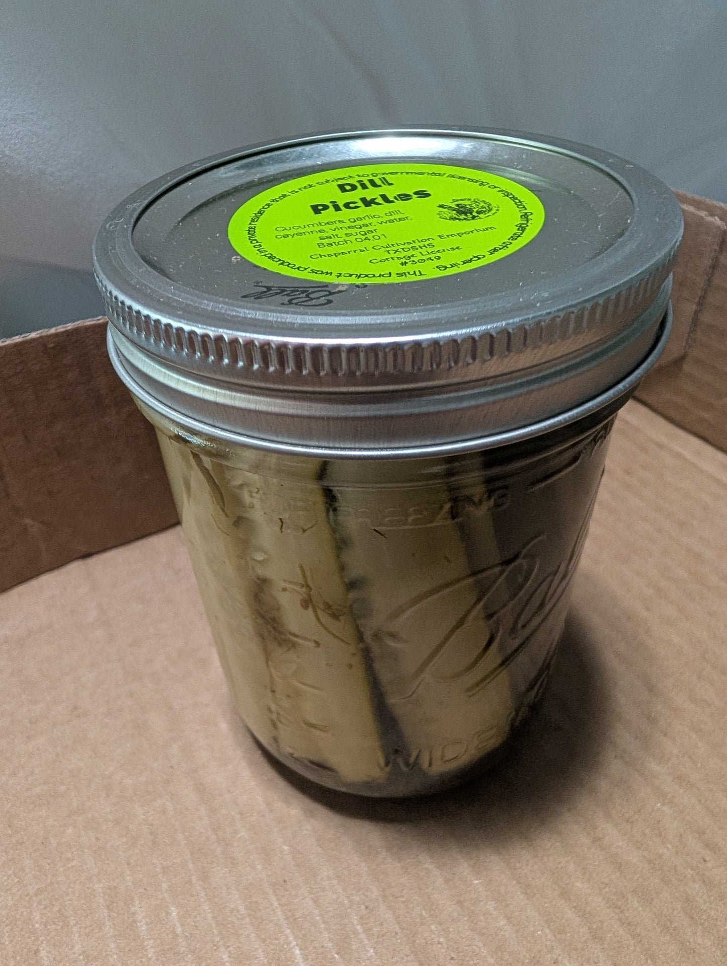 Dill Pickles (Spears) | 1 Pint