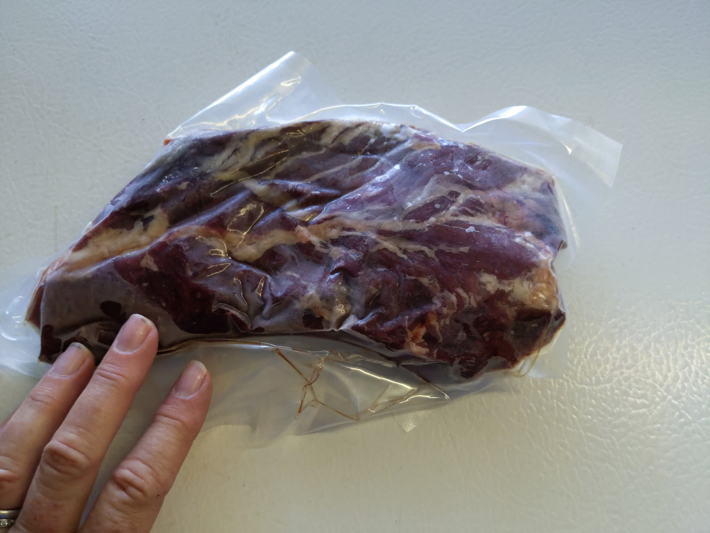 Hanger Steak | 0.8 lbs (100% Grass-fed, Grass-finished)