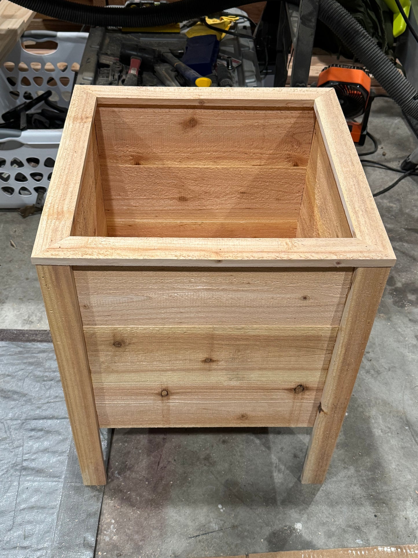 Cedar Planter Box | 19" x 19" Raised Garden Bed - 24" Tall