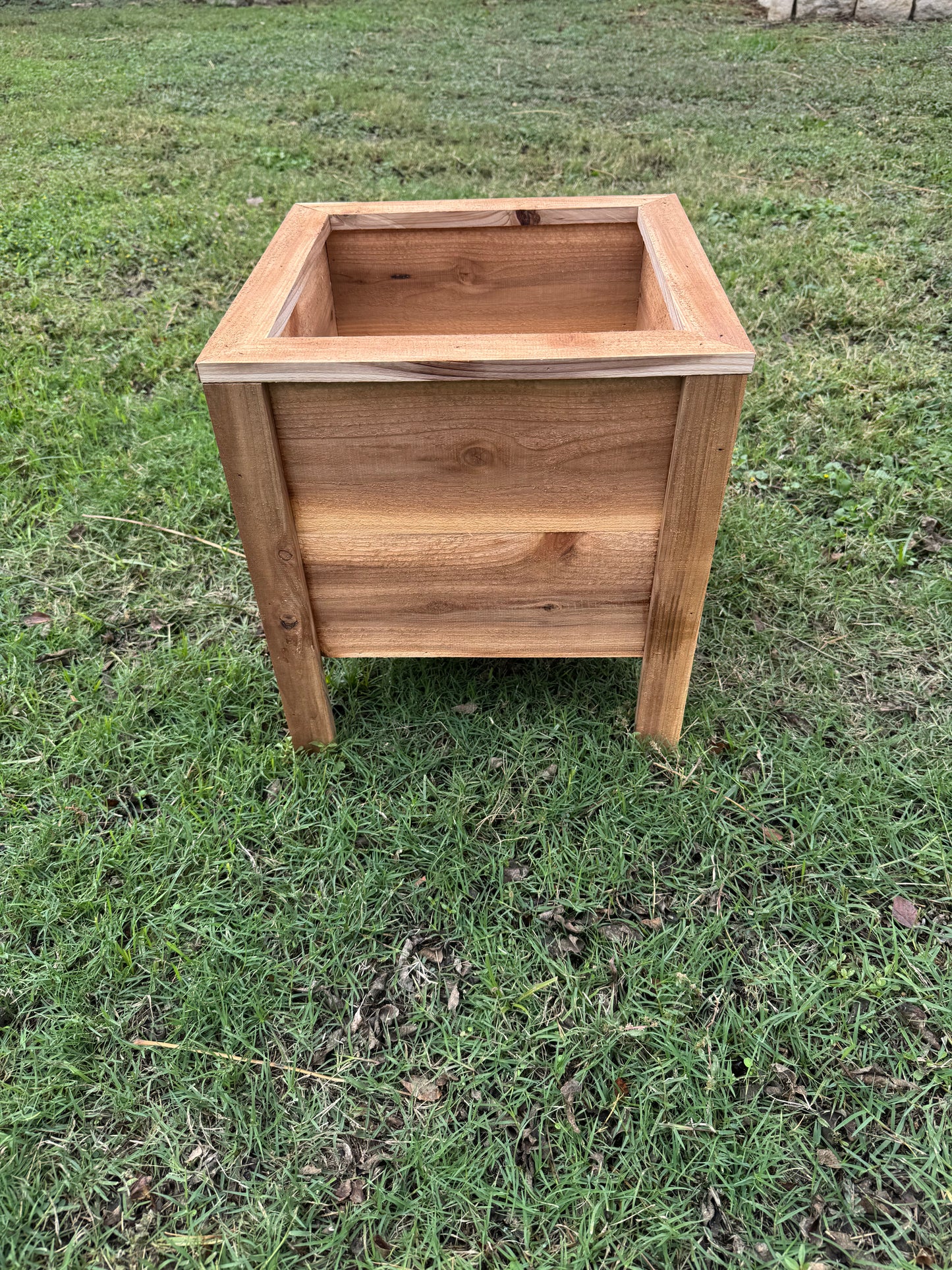 Cedar Planter Box | 15.5" x 15.5" Raised Garden Bed - 16.5" Tall